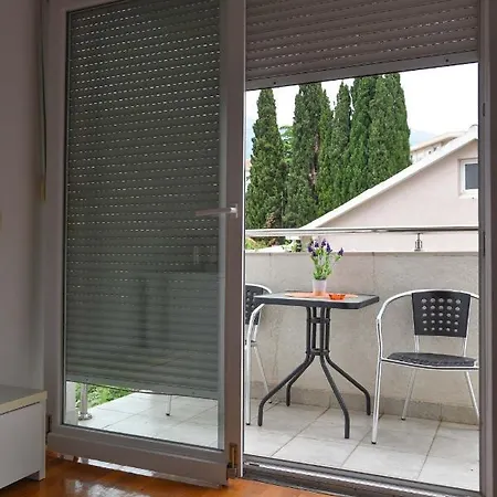 Modern 200m From The Appartamento Budua