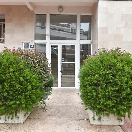 Modern 200m From The Appartamento *